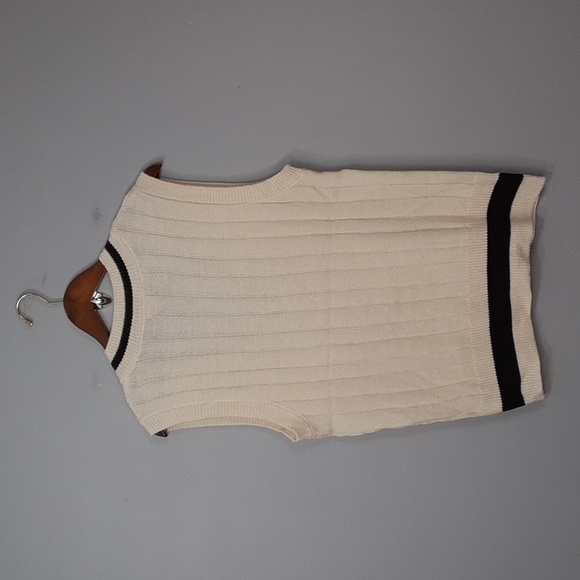 It's Our Time Oversized Cable Knit Ivory Navy Pocket Vest - Picture 7 of 8